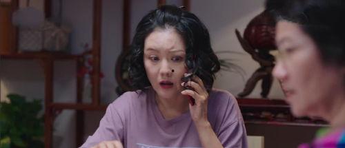 国产剧女人捡回娃娃视频,国产剧中的奇幻邂逅