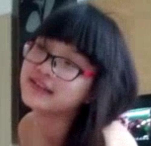 国产超清眼镜妹视频,青春活力，魅力四溢