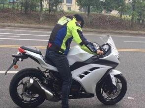 国产车行销售视频,驾驭未来，尽享品质生活