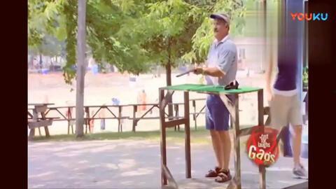 国产整蛊视频合集,带你领略欢乐无限